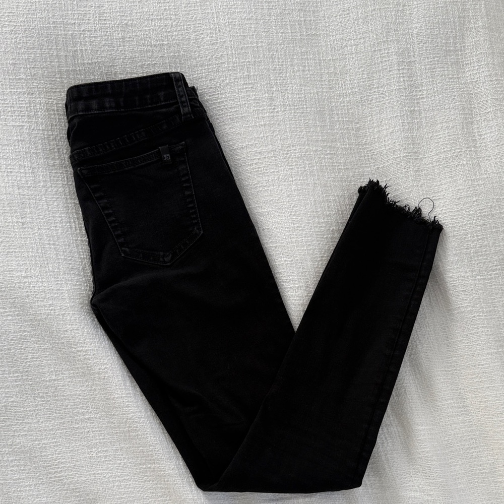 Joe's Jeans Black Ankle Cropped Denim